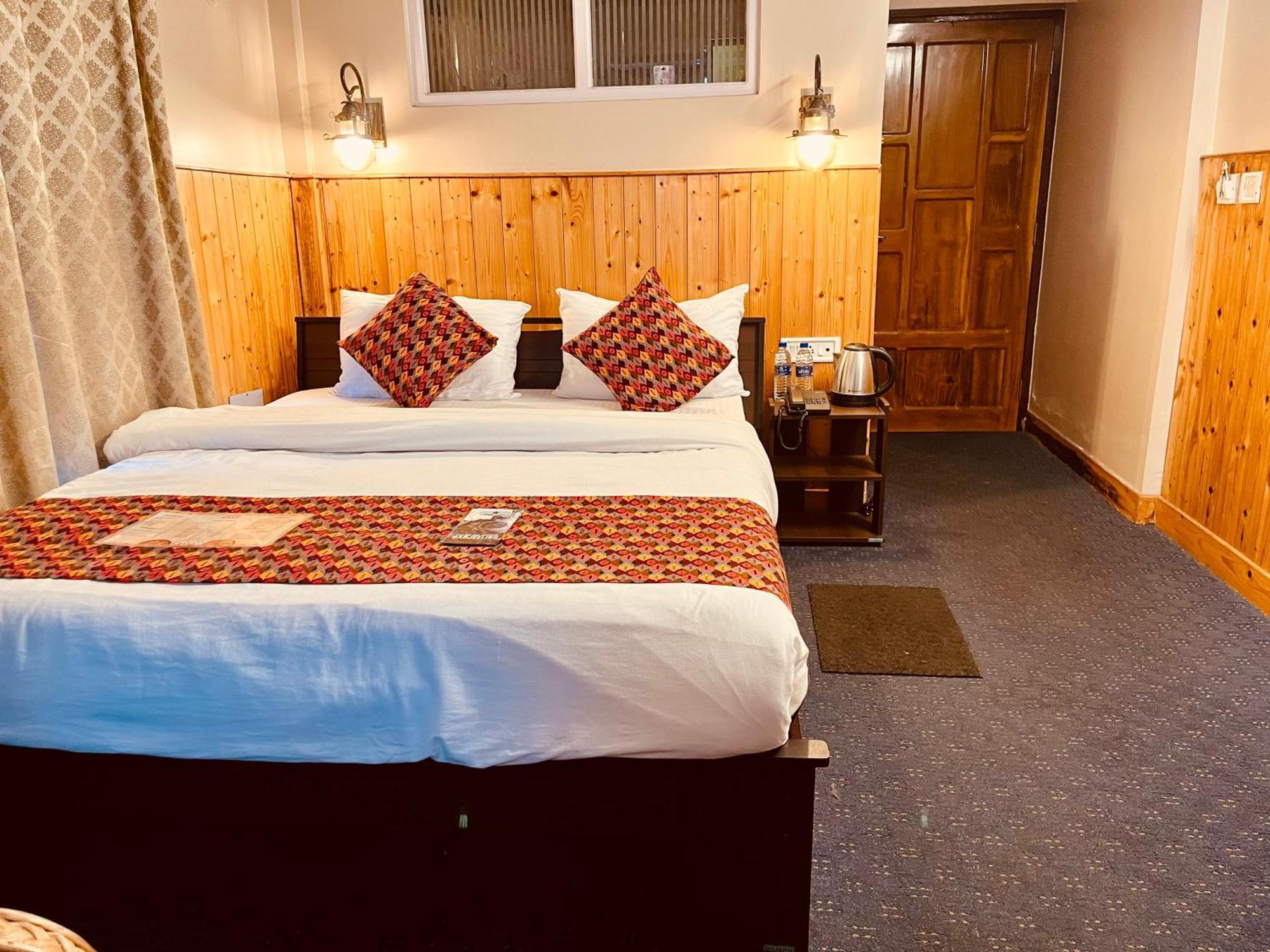 Himalayan Gorkha Retreat II Free Parking Hotel Darjeeling  Exterior photo