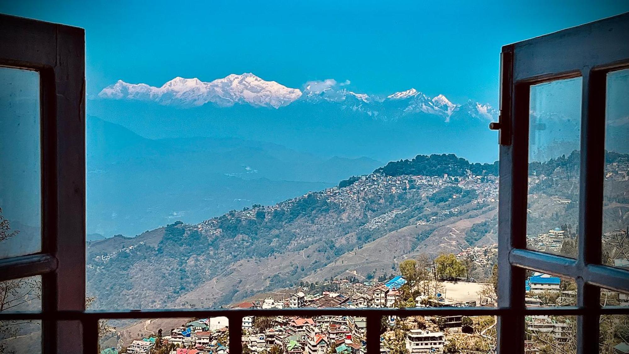 Himalayan Gorkha Retreat II Free Parking Hotel Darjeeling  Exterior photo